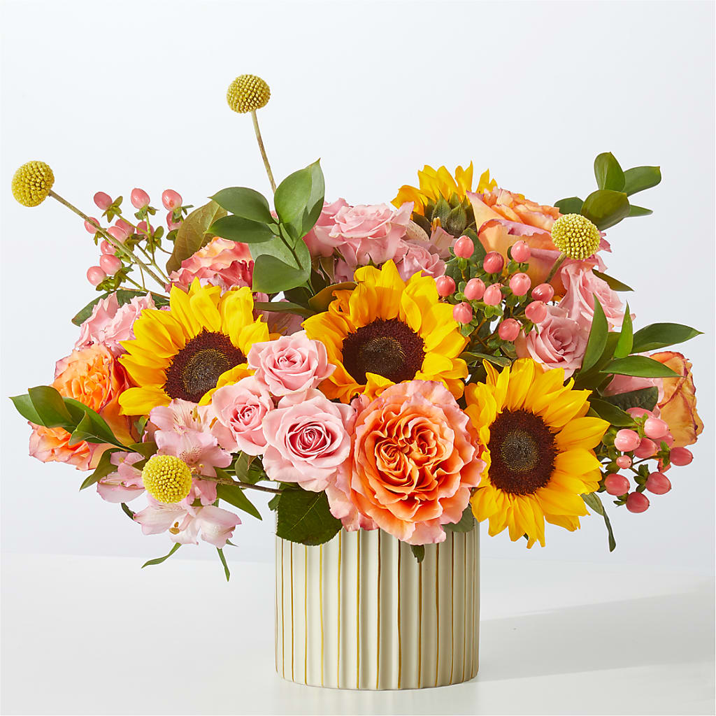 Sun's Out Bouquet – Blossom And Brew Co, Menasha WI