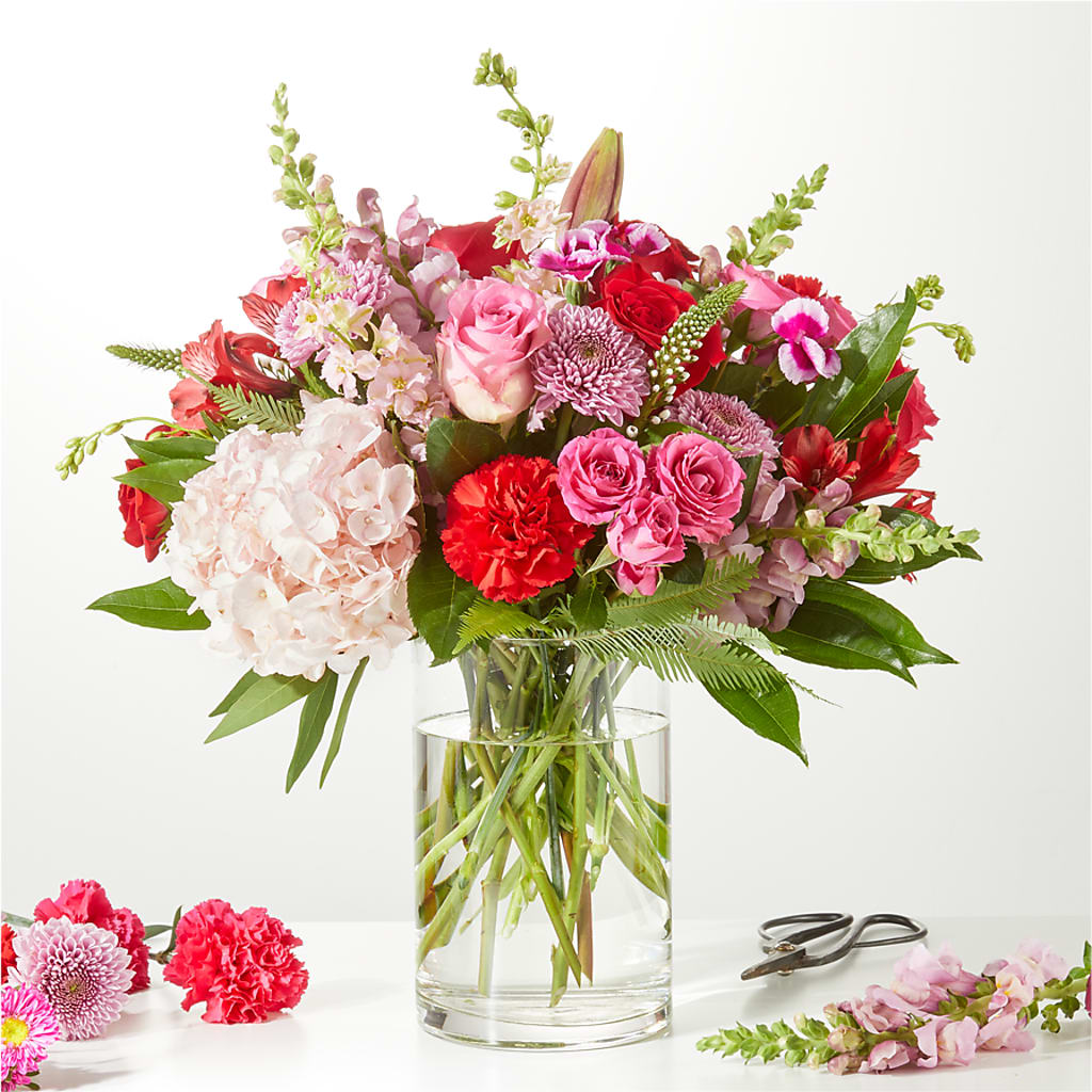 Swooning Over You - A Luxury Florist Original – Blossom And Brew Co, Menasha WI