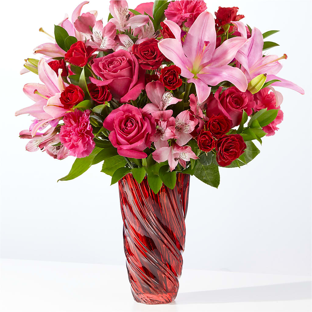 In Love Bouquet with Luxe Swirl Vase – Blossom And Brew Co, Menasha WI