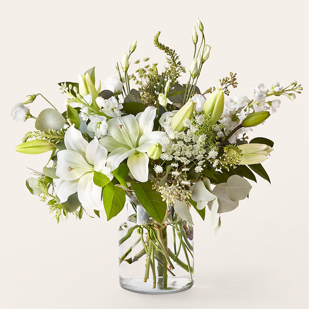 Alluring Elegance Bouquet – Blossom And Brew Co, Menasha WI