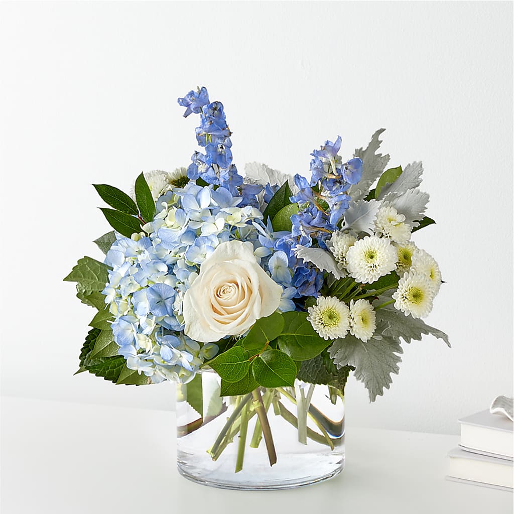Clear Skies Bouquet – Blossom And Brew Co, Menasha WI