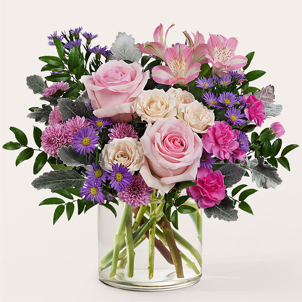 Light as a Feather Bouquet – Blossom And Brew Co, Menasha WI