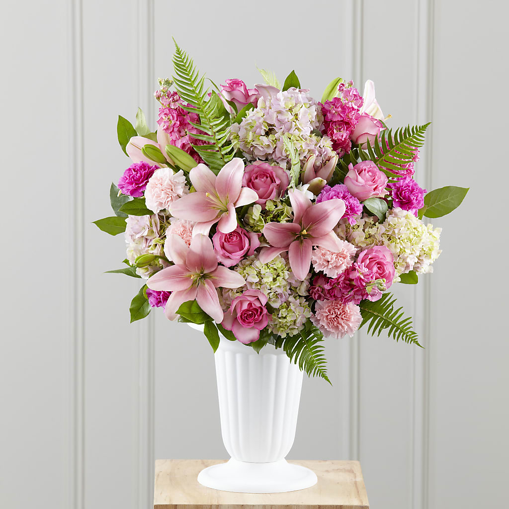 Never-Ending Love Arrangement – Blossom And Brew Co, Menasha WI
