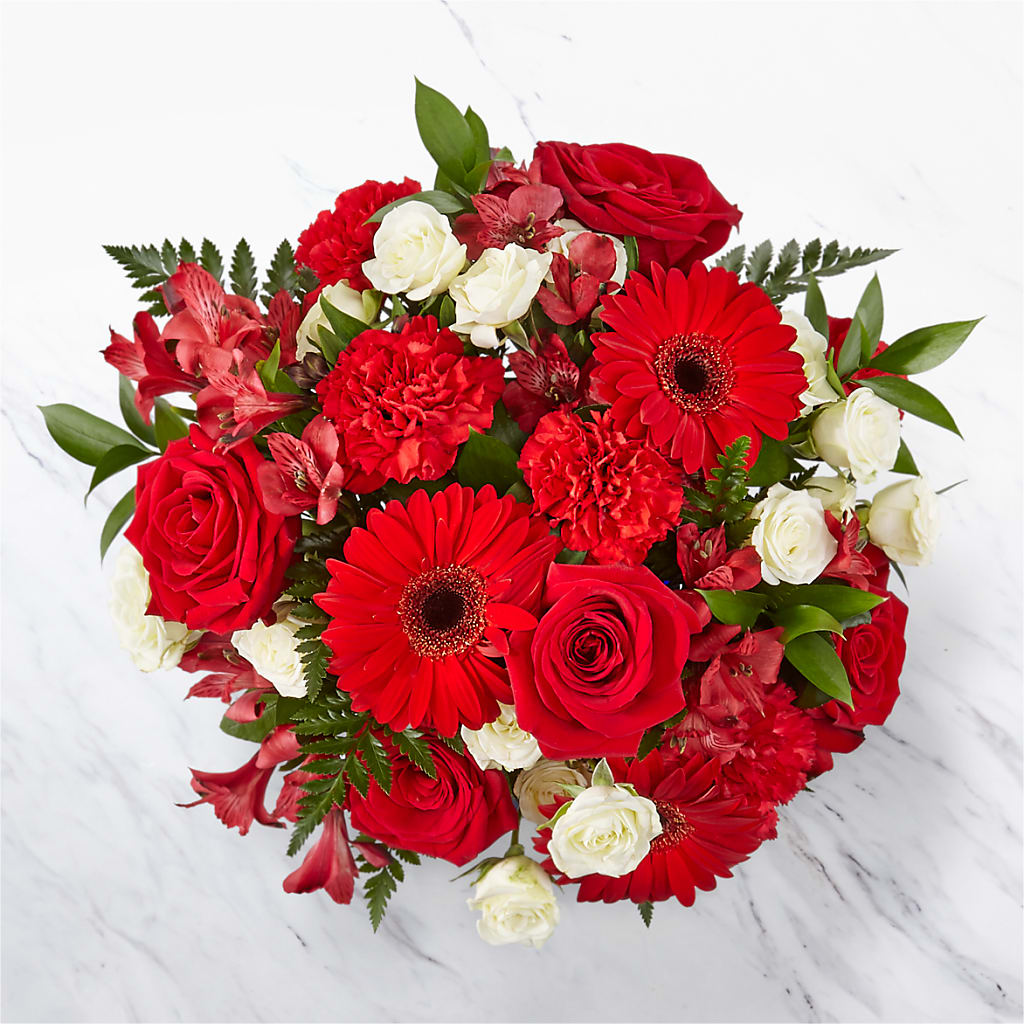 Hearts Embrace Bouquet – Blossom And Brew Co, Menasha WI