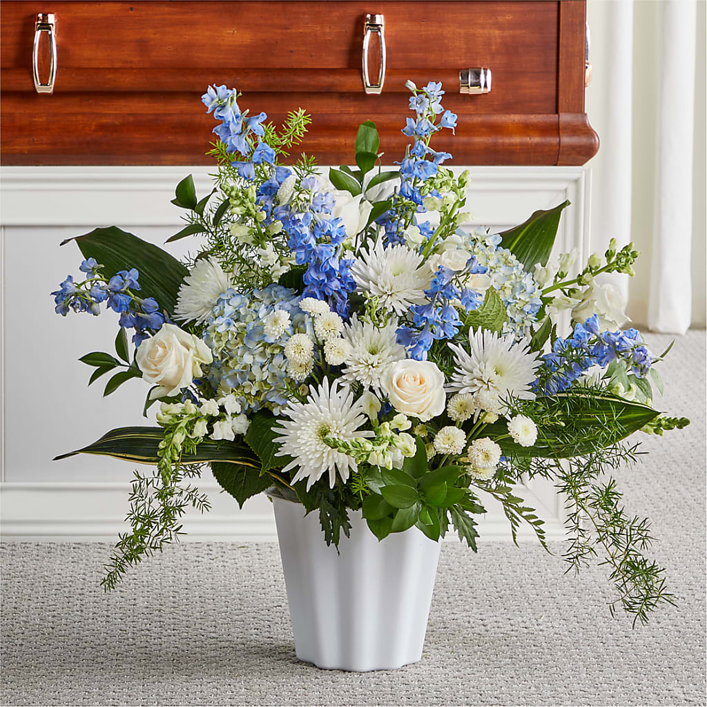 Everlasting Memories Floor Basket – Blossom And Brew Co, Menasha WI