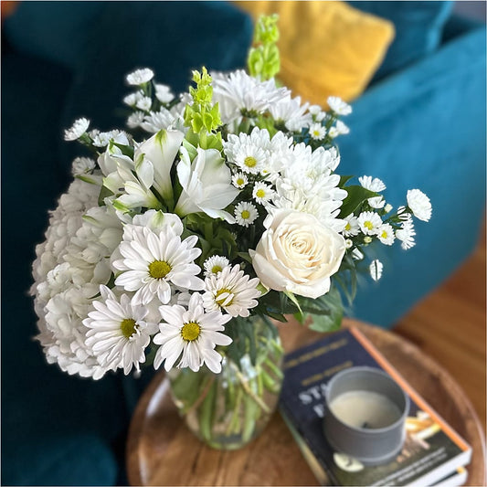 Classic Ivory – A Florist Original – Blossom And Brew Co, Menasha WI