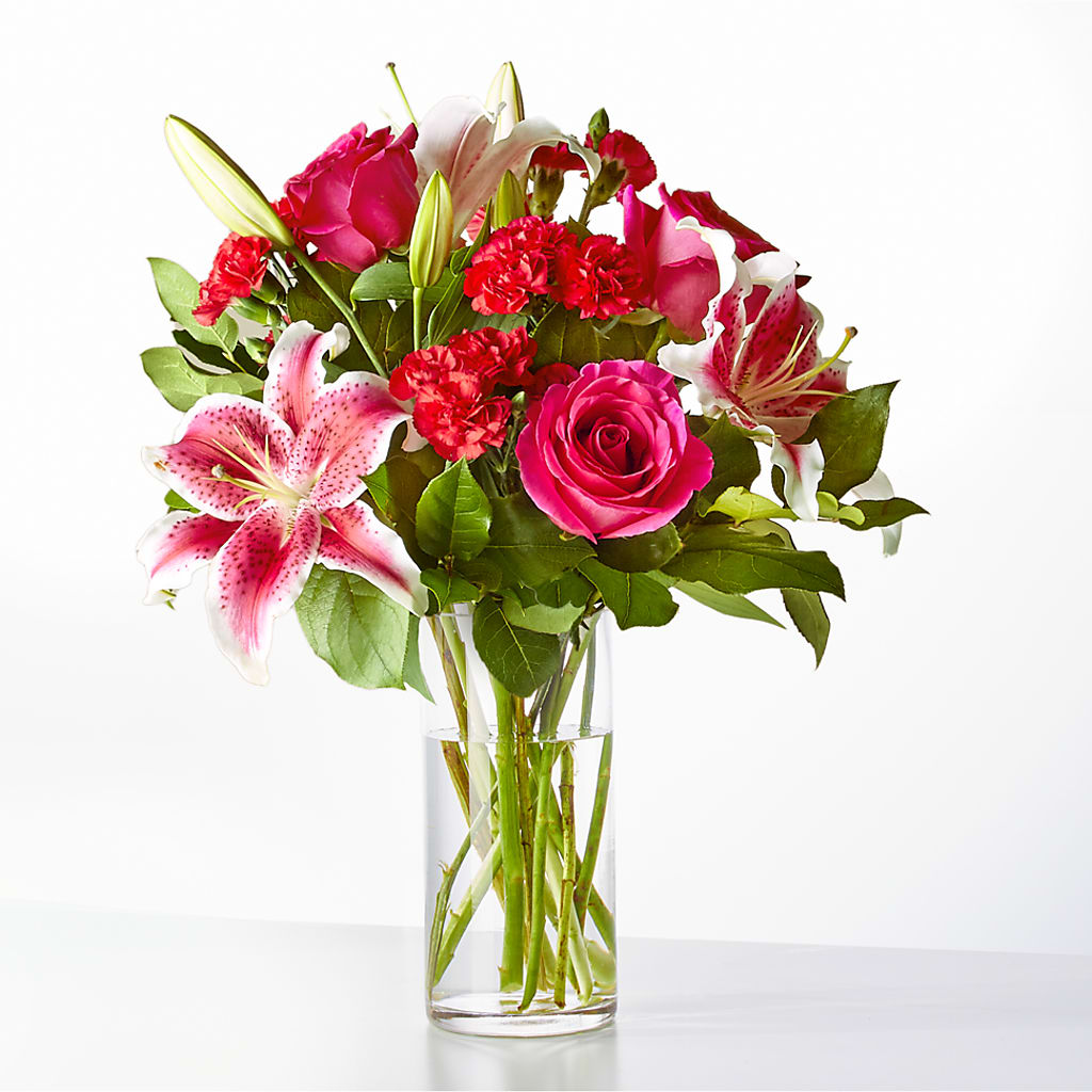 Love at First Sight Bouquet – Blossom And Brew Co, Menasha WI