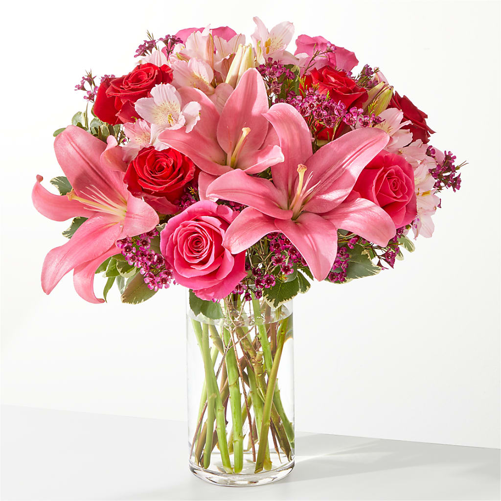 Lucky in Love Bouquet – Blossom And Brew Co, Menasha WI