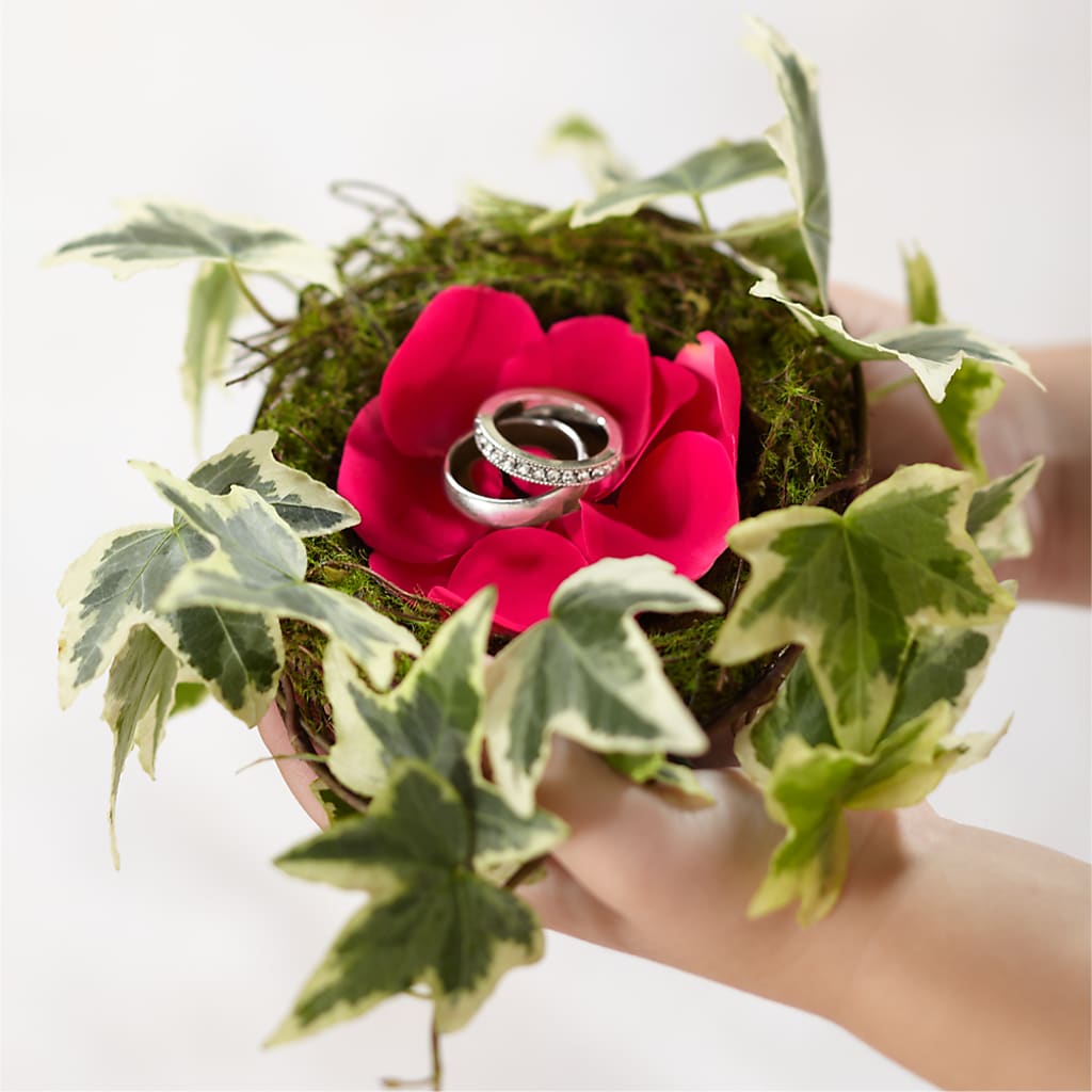 Lila Rose Ring Nest – Blossom And Brew Co, Menasha WI