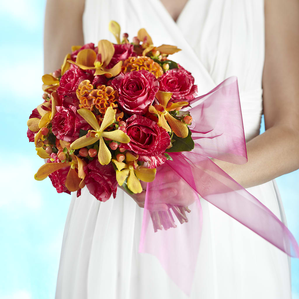 Brilliant Shades of Love Bouquet – Blossom And Brew Co, Menasha WI