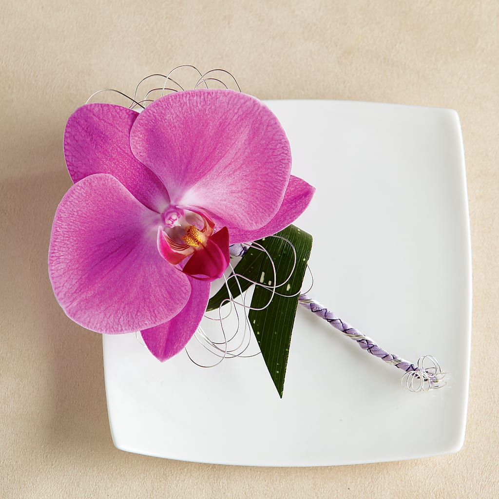 Glorious Boutonniere – Blossom And Brew Co, Menasha WI