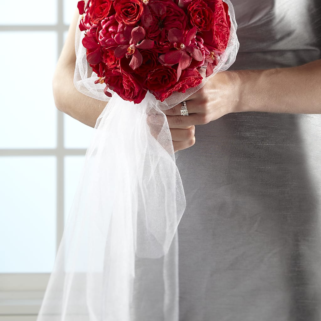 Desire Bouquet – Blossom And Brew Co, Menasha WI