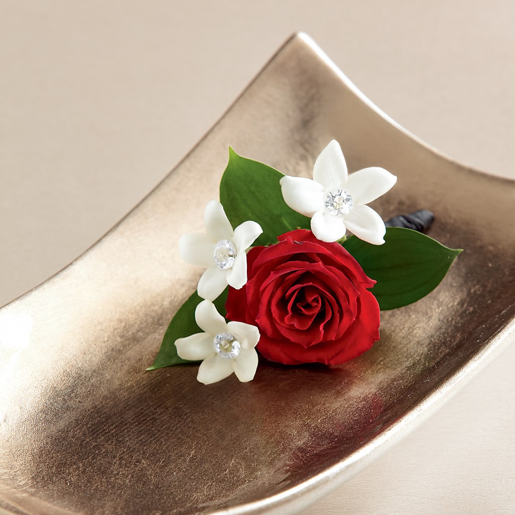 Poetry Boutonniere – Blossom And Brew Co, Menasha WI