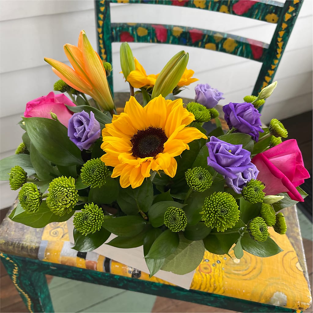 Best Day Box Bouquet –  Blossom And Brew Co, Menasha WI