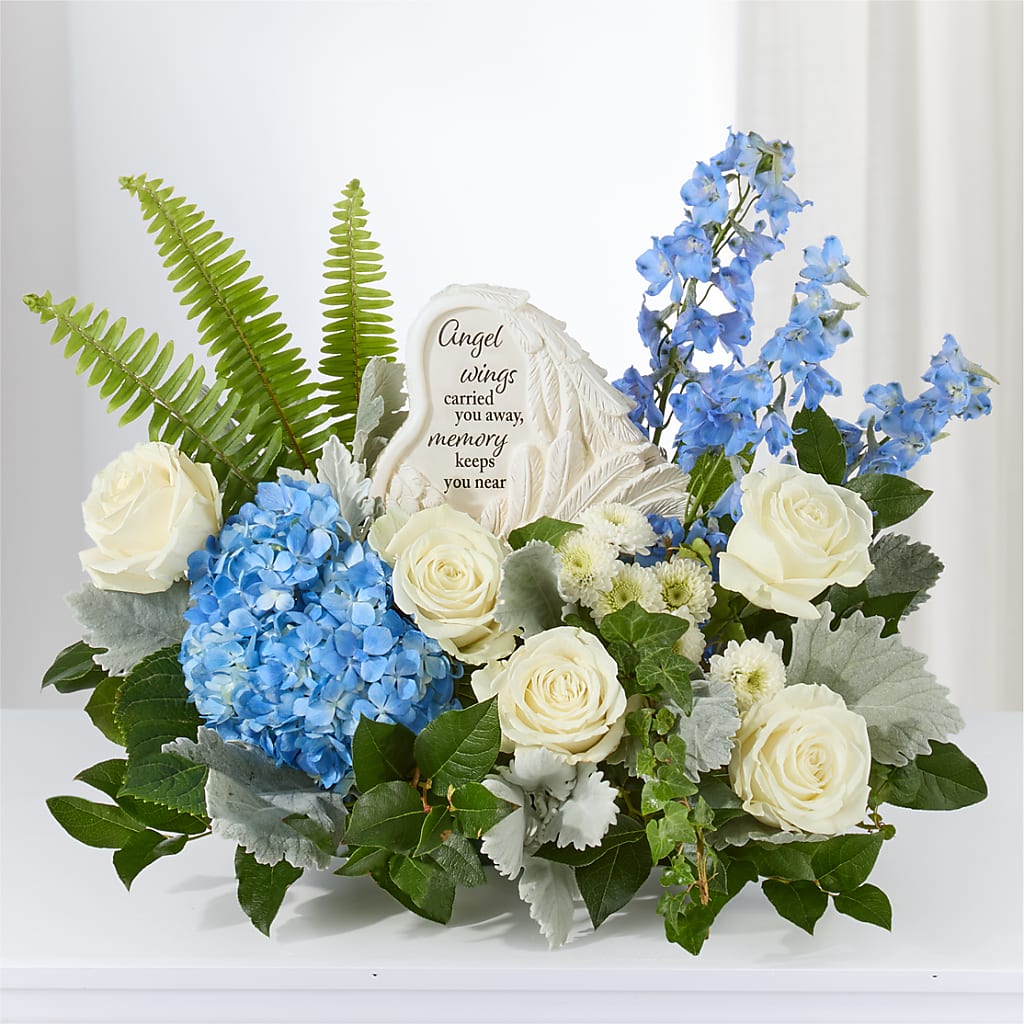 Dearest Arrangement –  Blossom And Brew Co, Menasha WI