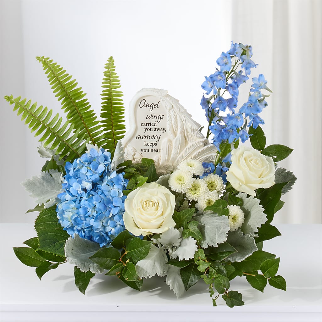 Dearest Arrangement –  Blossom And Brew Co, Menasha WI