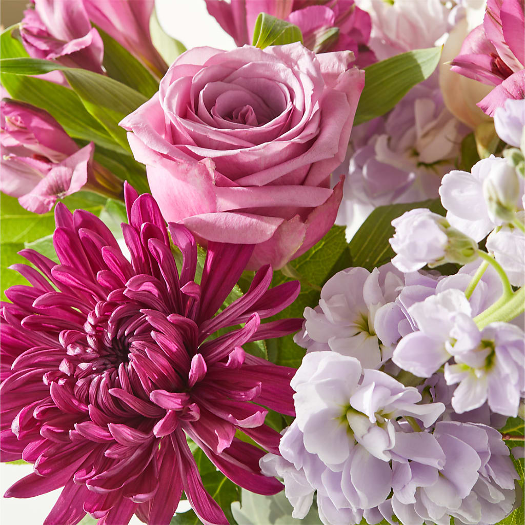 Amethyst Dreams Bouquet –  Blossom And Brew Co, Menasha WI