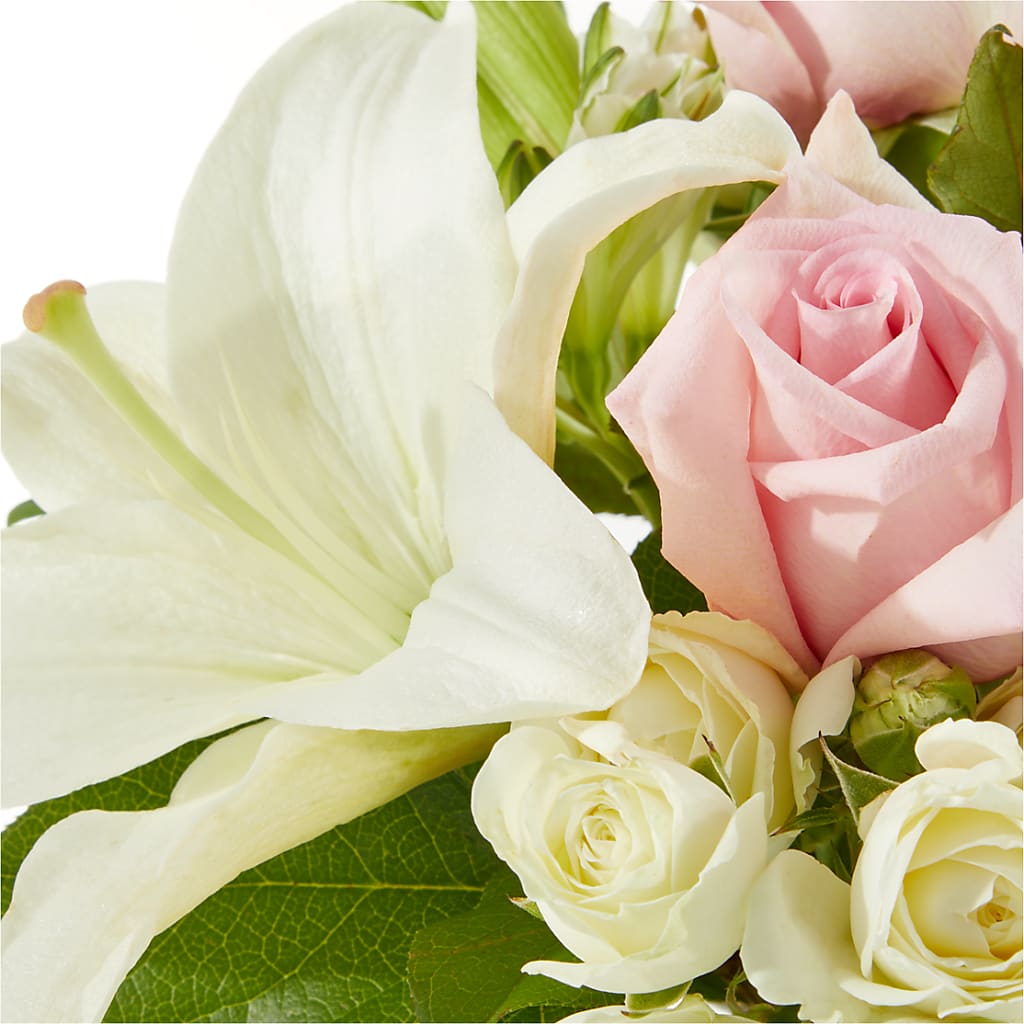 Kindhearted Bouquet –  Blossom And Brew Co, Menasha WI