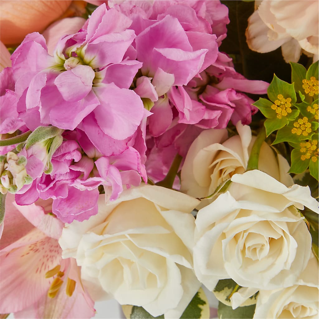 Paradise Bouquet –  Blossom And Brew Co, Menasha WI