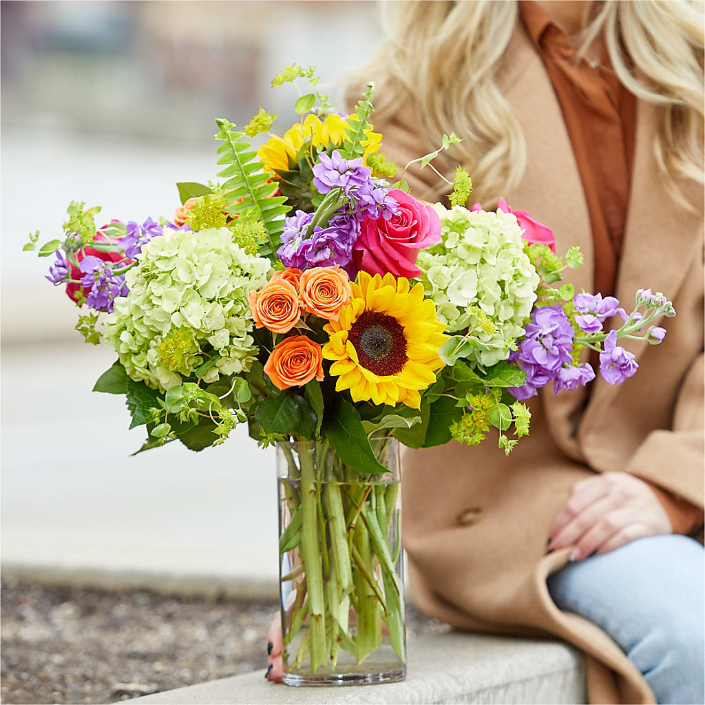 Vibrant Greetings Bouquet –  Blossom And Brew Co, Menasha WI